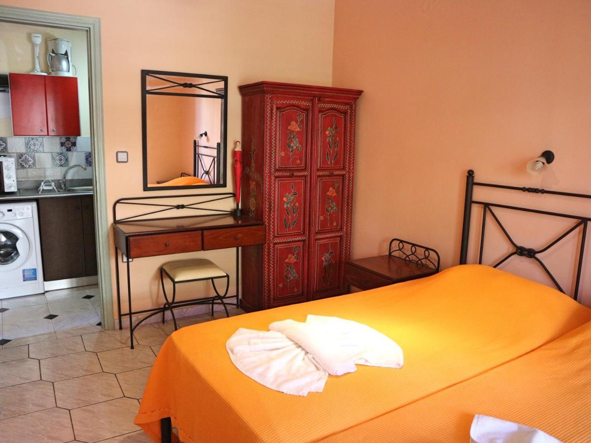 Villa Eleni Seaside Apartments Platanés Extérieur photo