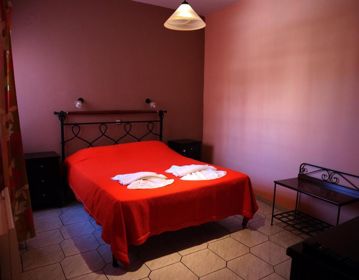 Villa Eleni Seaside Apartments Platanés Extérieur photo